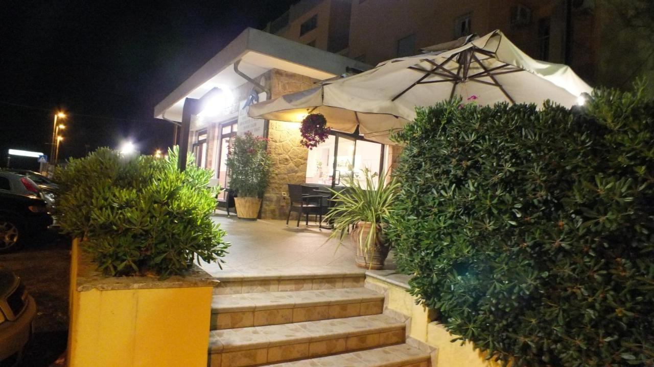 Hotel Umberto Rosolina Mare Εξωτερικό φωτογραφία